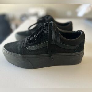 Vans blackout platform old skool size 8